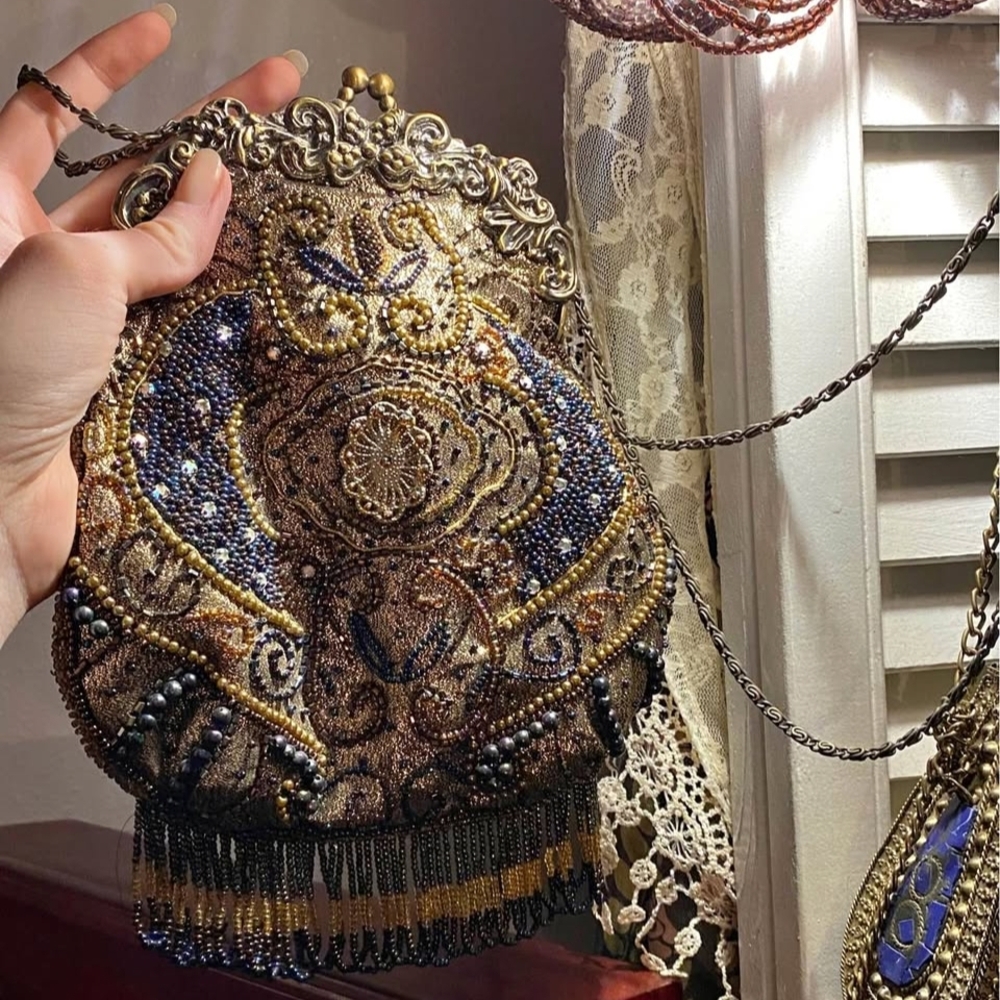 Elegant Beaded Evening Bag